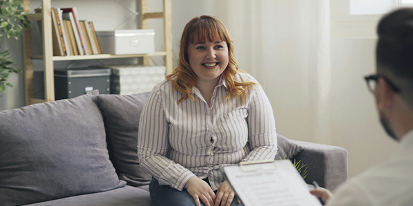 Woman in an evaluation session, represents how, at Evolve Psychological Services, we also offer neuropsychological evaluations and testing by our expert therapists.
